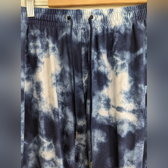 Old Navy jog pants - Picture 3 of 6